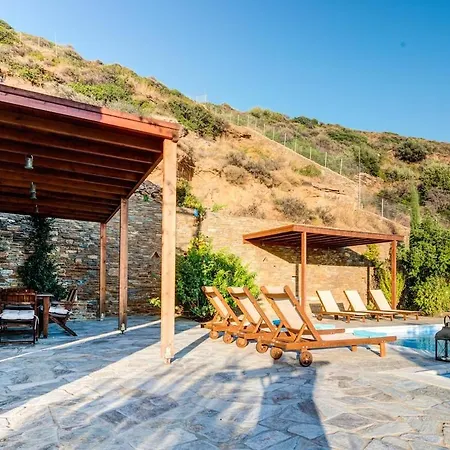 Villa Aggelikes Luxury With Private Pool & Amazing Sea View *