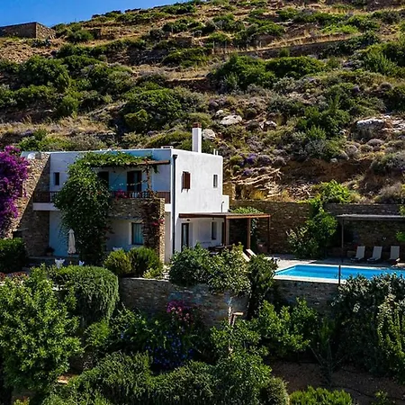 Villa Aggelikes Luxury With Private Pool & Amazing Sea View
